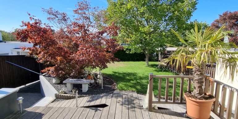 Terrasse mit Blick Garten